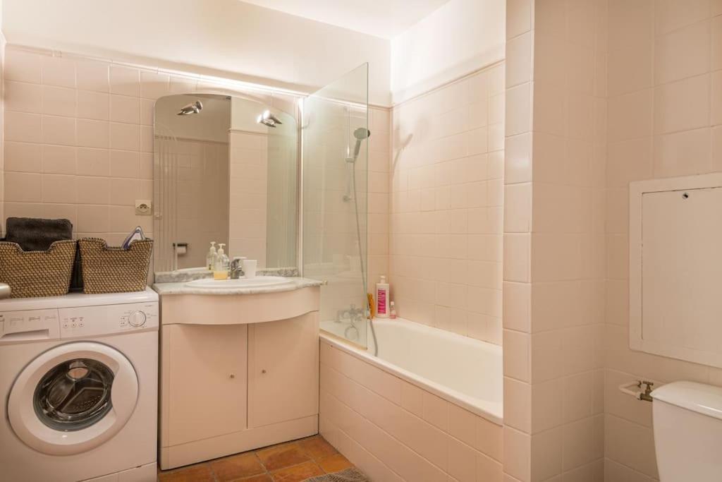 Cosy & Premium Apartment Near The Louvre & Quartier Latin パリ エクステリア 写真